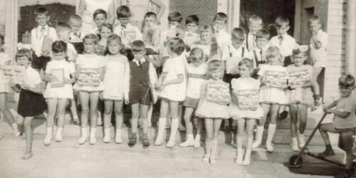 Dzieci z przedszkola w latach 70-80